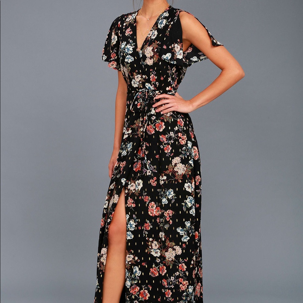 Lulus DIVINE DAYS BLACK FLORAL PRINT WRAP MAXI